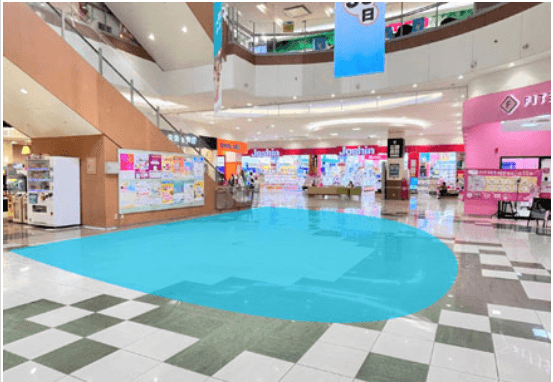1F 太陽の広場