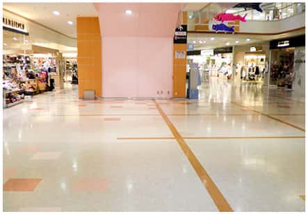 専門店1F 中央エスカレーター A