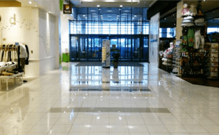 専門店北入口イベントスペース(セリア前)