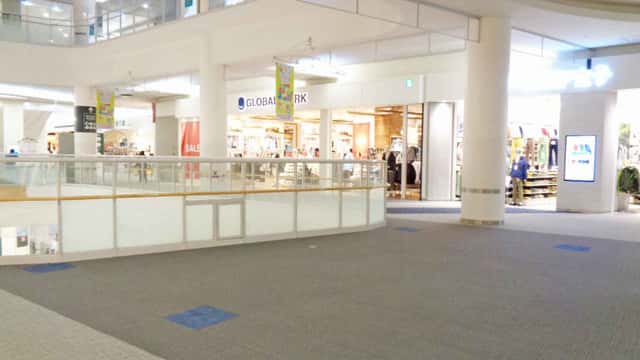 2F ワークマン女子前