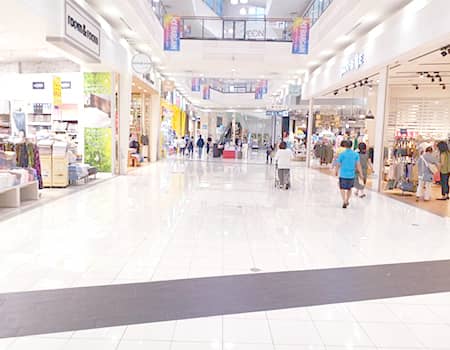B通路(シューラルー前)