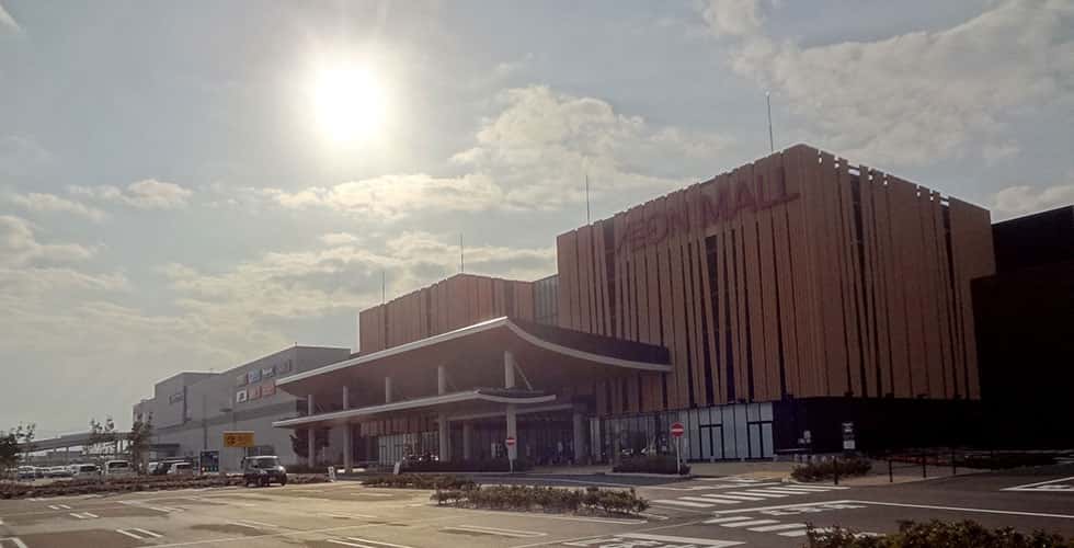 イオンモール新小松