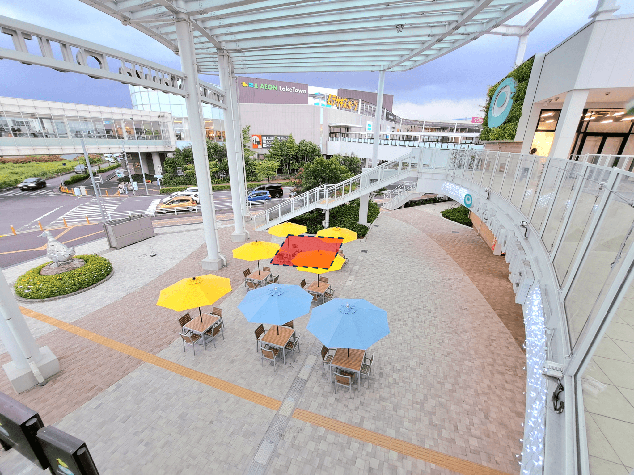 2nd Ave.1F(先端)①