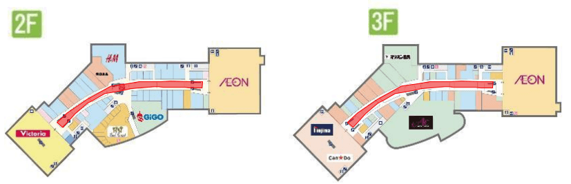 モール内広告 吹き抜けガラス1