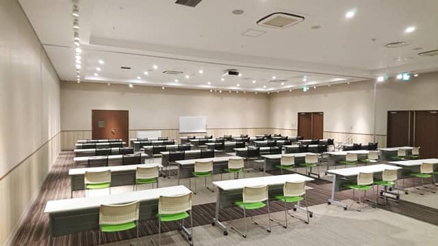 イオンホールA