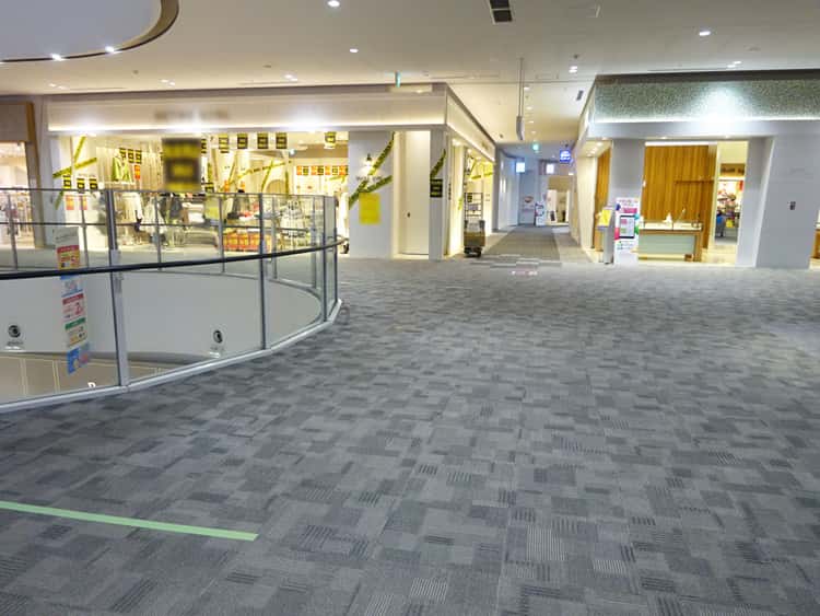 2FブリッジB(ジュエリーツツミ前)