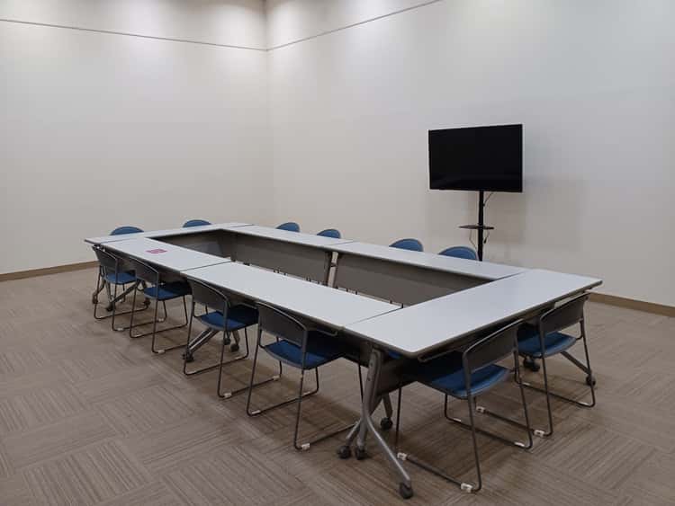 イオンホール A