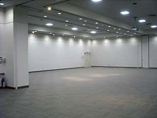 イオンホール B