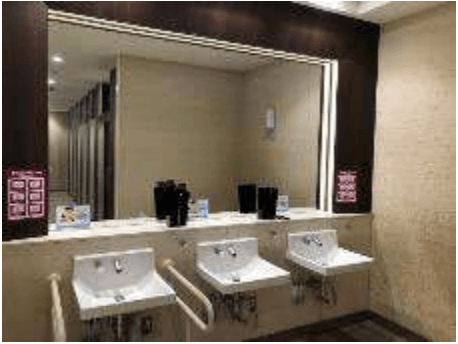 モール内広告 化粧室