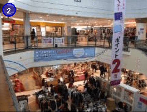 モール内広告 横断幕1