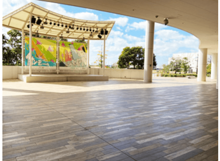 グランドスクエア