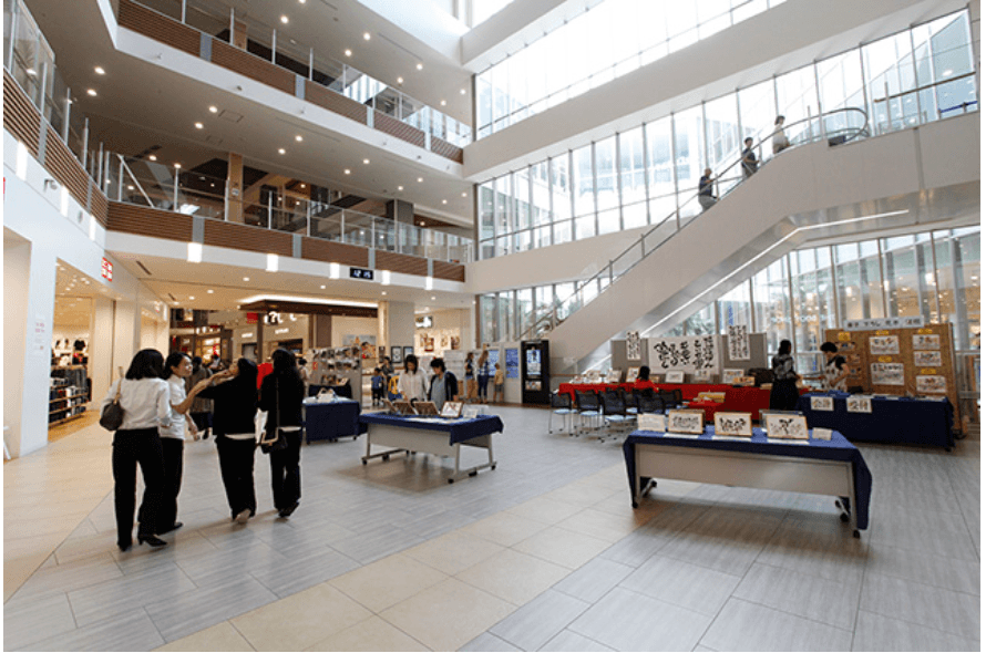 2F ネイチャーコート