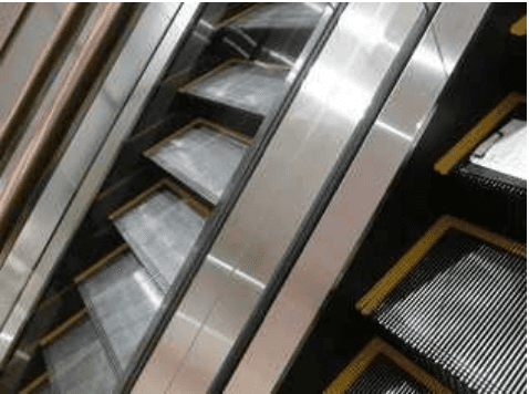 モール内広告 エスカレーター