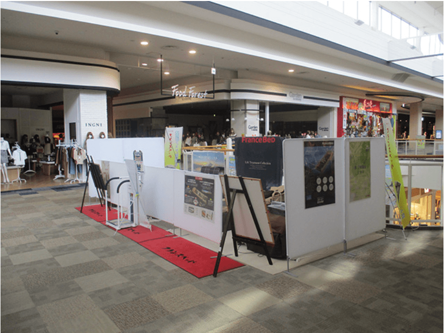 西Cブリッジ(イング前西側)