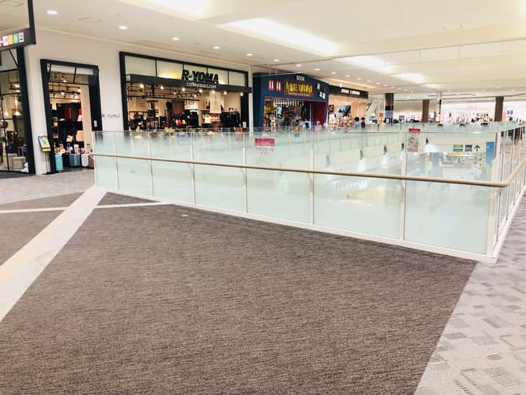 2階 ノースブリッジA(R-YOMA前)