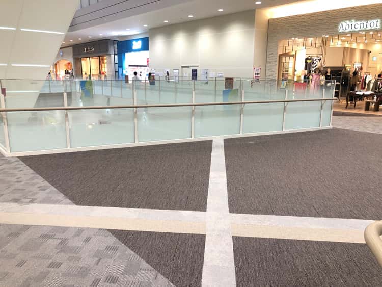 2階 サウスブリッジA(ハニーズ前)