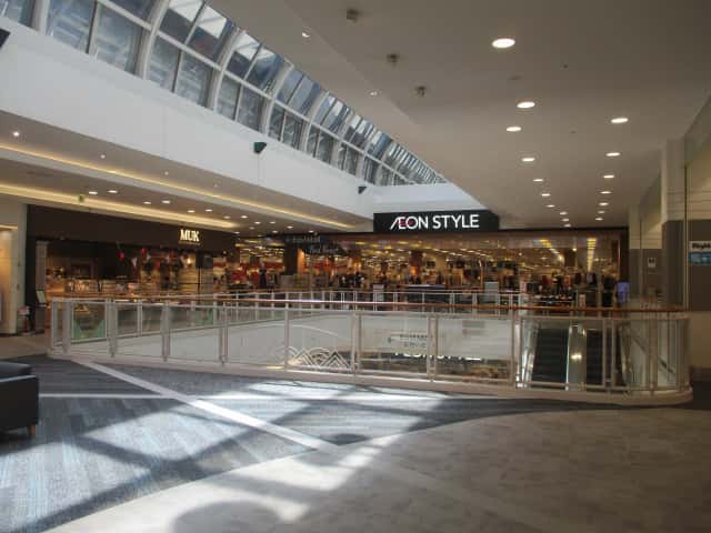 キクチメガネ前デッキ