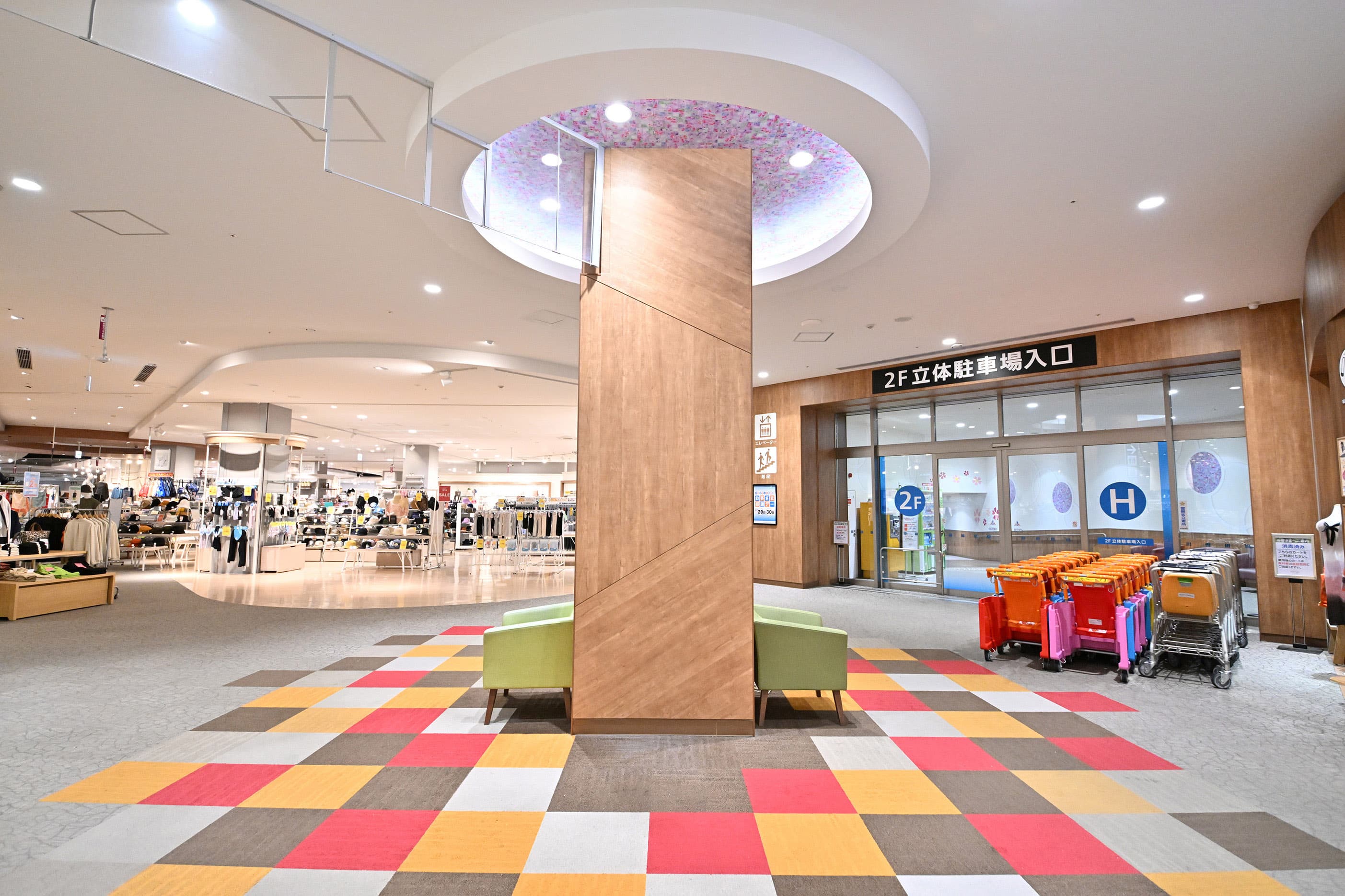 立体駐車場入口前1