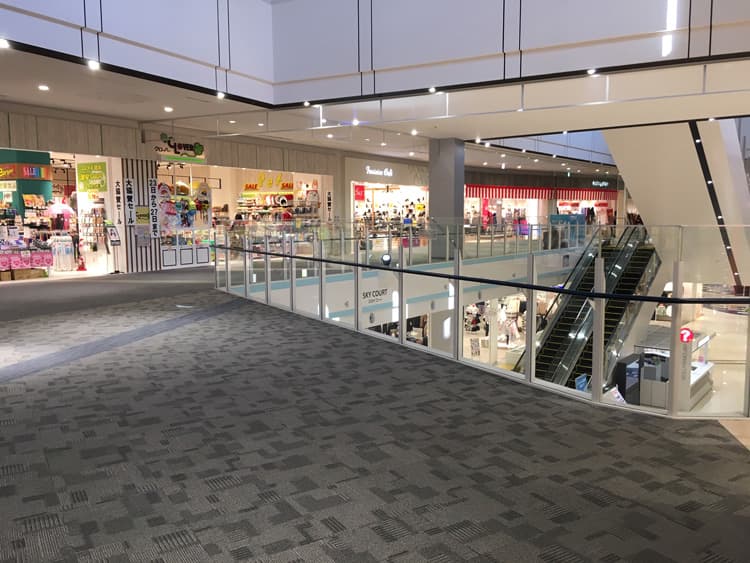 スカイブリッジC (クローバー前)