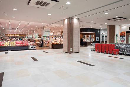 1F 北口スペース