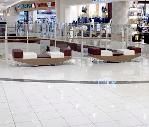 2階 メガネの田中前