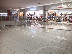 3階 チェルシーニューヨーク前