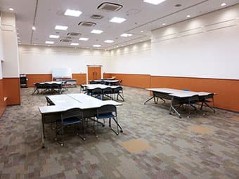 イオンホールA