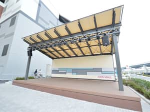 空のステージ