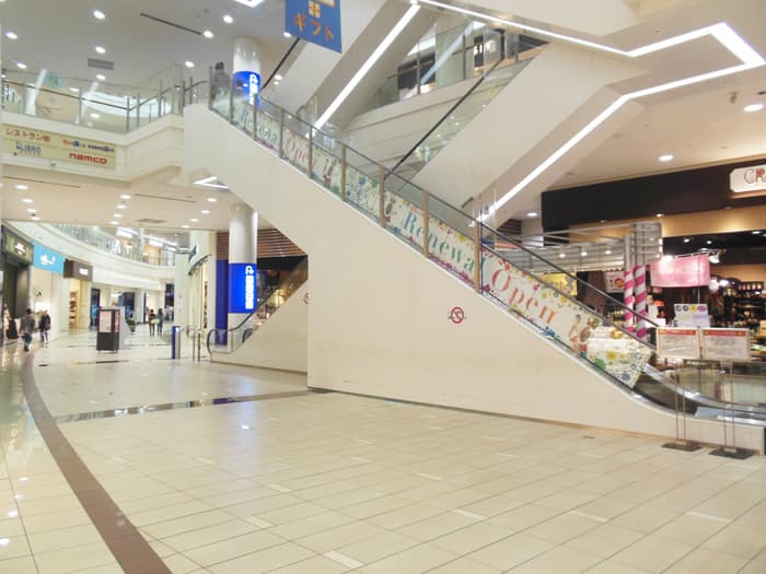 もぐもぐプラザA