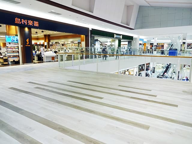 3F島村楽器前