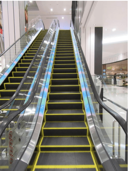 モール内広告 エスカレーター