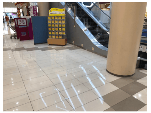 1F インフォメーション横