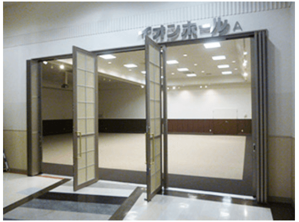 東館2階 イオンホール