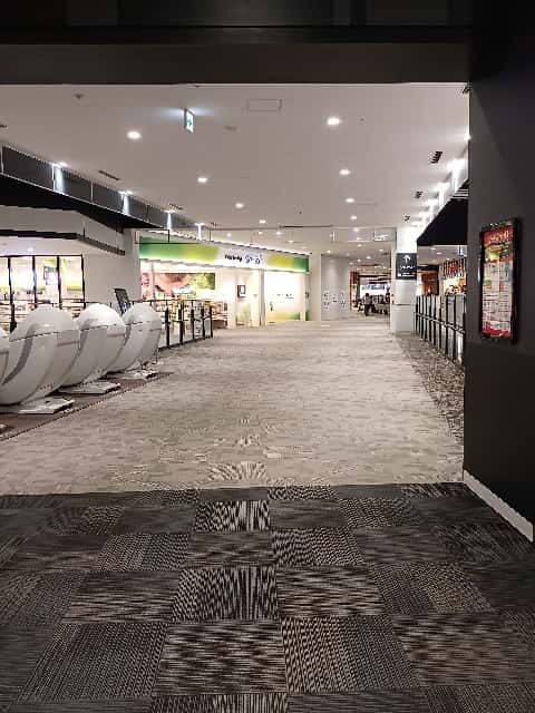 2F サウスブリッジB(セリア横)