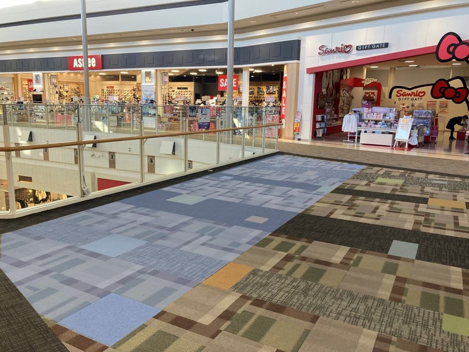 サンリオ前ブリッジ