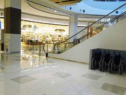 スペースD(1F インフォメーション裏)