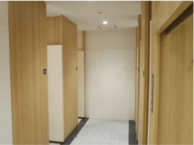 モール内広告 化粧室1