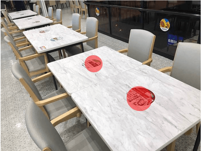 モール内広告 フードコートテーブルシール