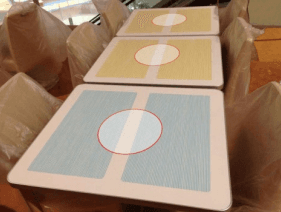 モール内広告 フードコートステッカー