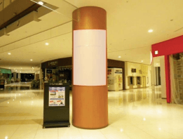 モール内広告 柱巻き1