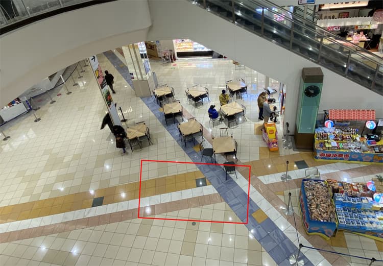 専門店街1F サウスコート横