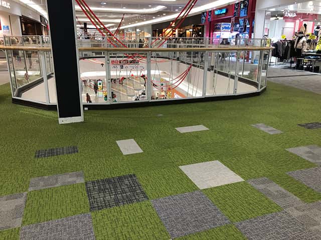 専門店街2F 南エスカ前N