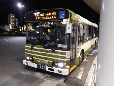 モール内広告 シャトルバス車内広告