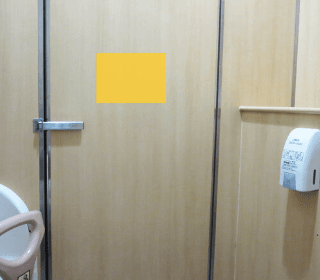 モール内広告 化粧室1