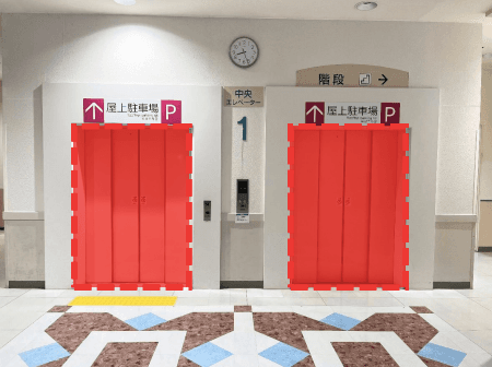 モール内広告 エレベーター