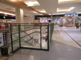 1F オアシス前