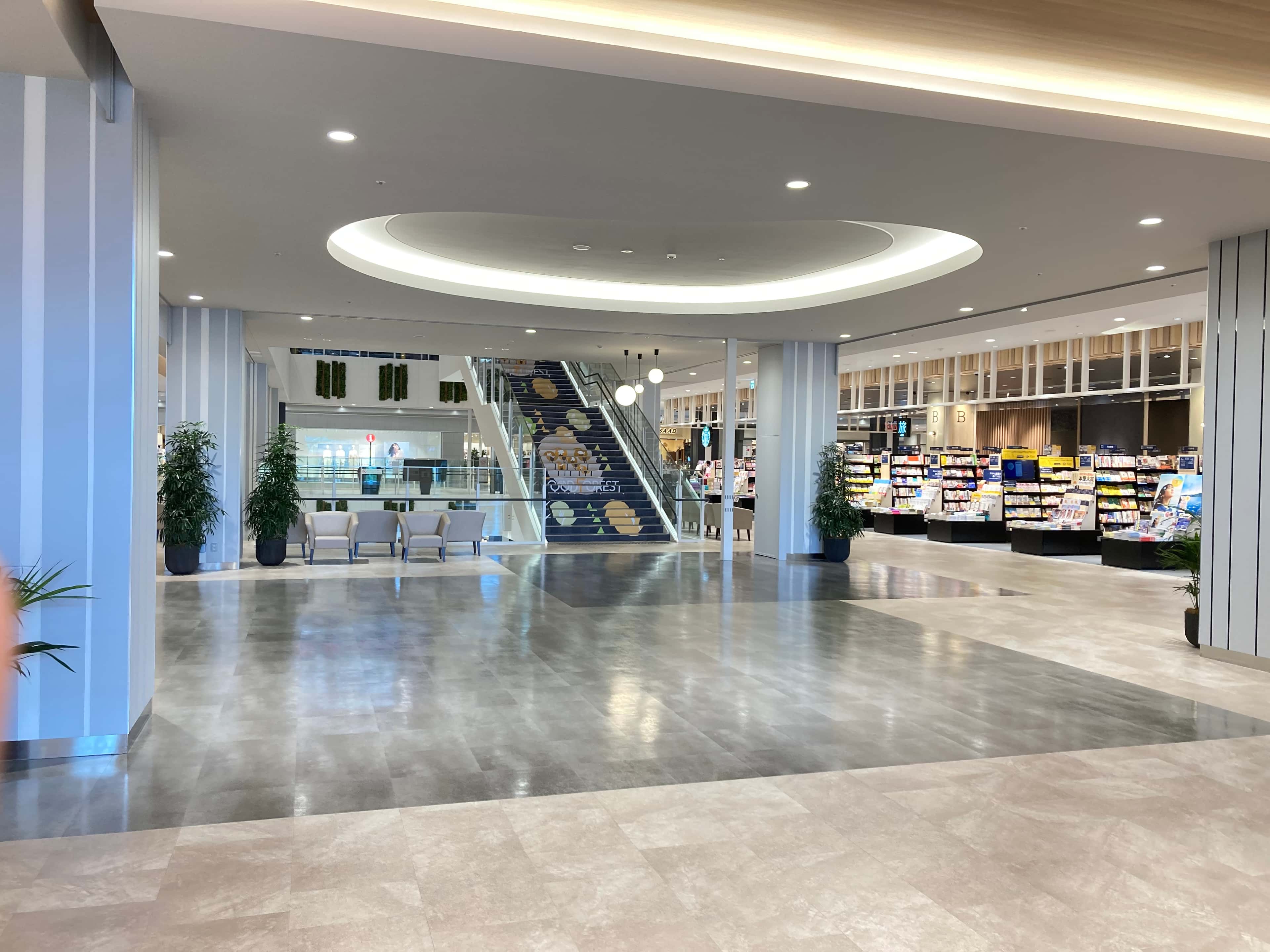 2階 ライブスクエア