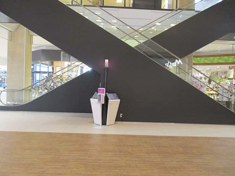 1F北エスカレーター前イベントコート