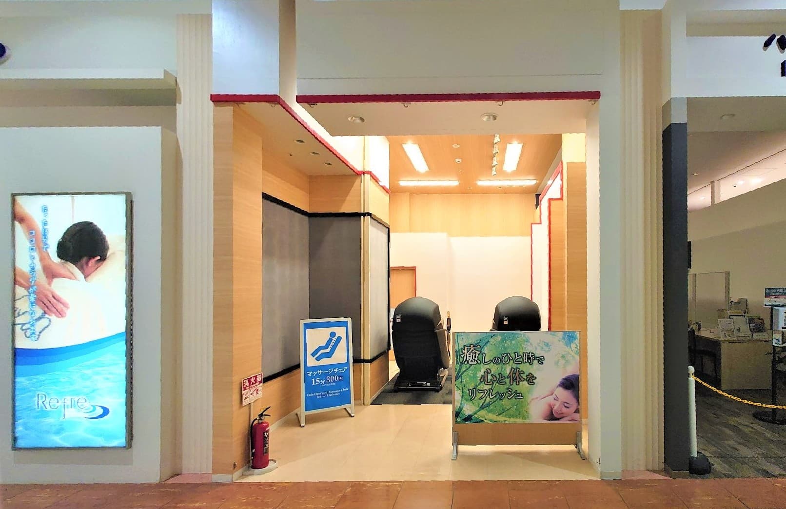 123C区画 エスカレーター・イベントコート付近のコンパクトなスペース