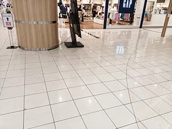 1Fセントラルコート横